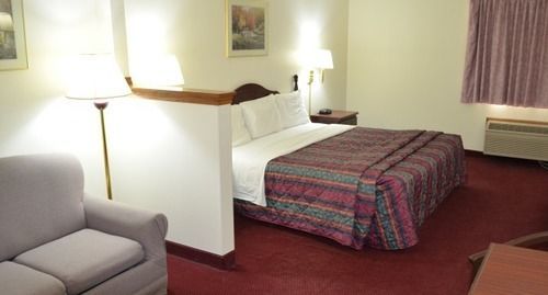 Economy Inn Сеймур Экстерьер фото